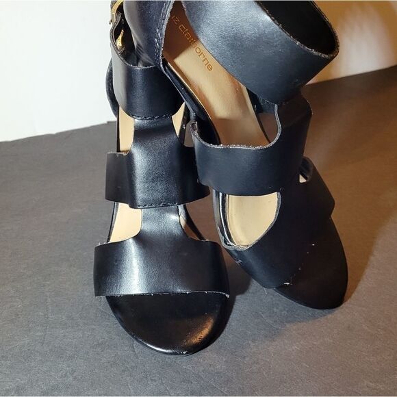 WOMEN"S BLACK OPEN TOE WITH BACK ZIPPER SANDAL - Picture 15 of 15